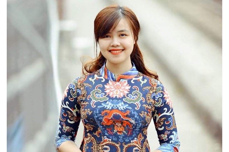 Cô Lê Thùy Linh 