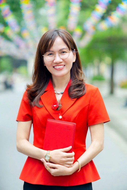 TS. Thạch Thị Lan Anh