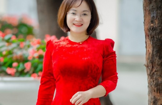Cô Lê Thị Hằng